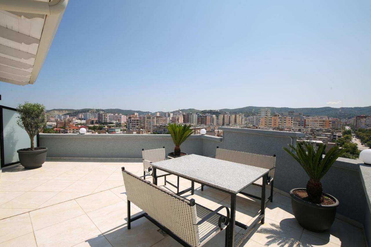 Queen Apartmets Vlorë Exteriör bild